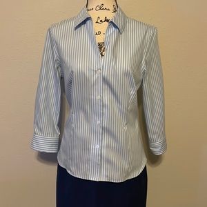 Button up blouse medium baby blue and white